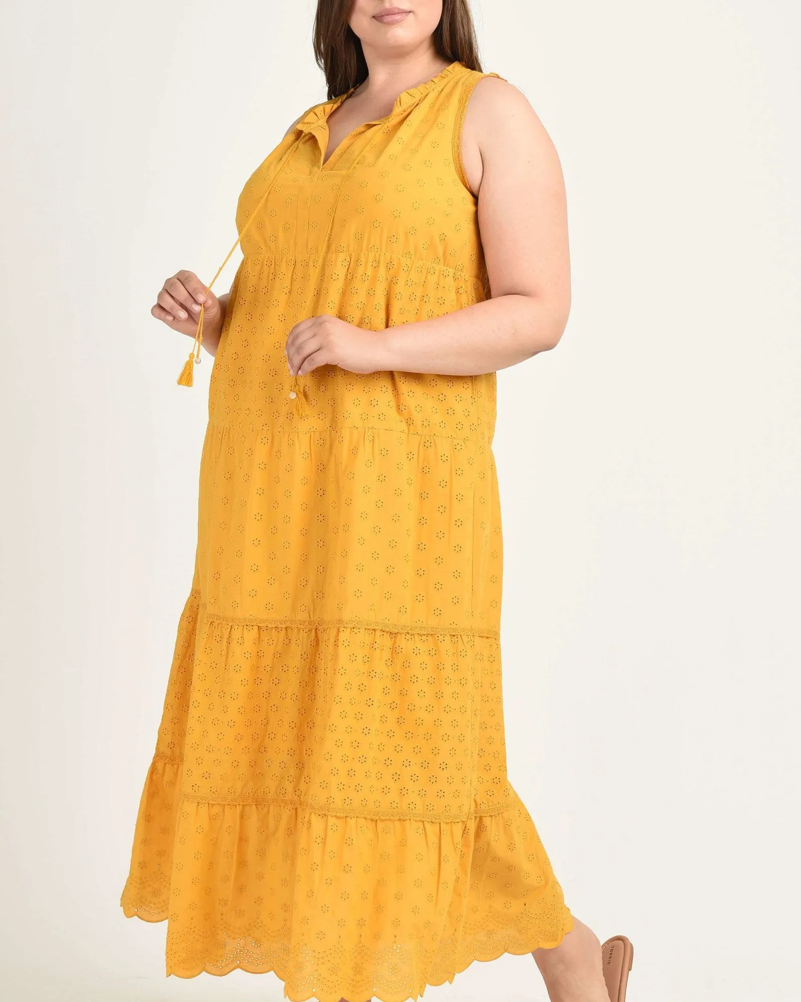 Katelaya Sleeveless Tiered Maxi Dress | M805 HONEYCOMB