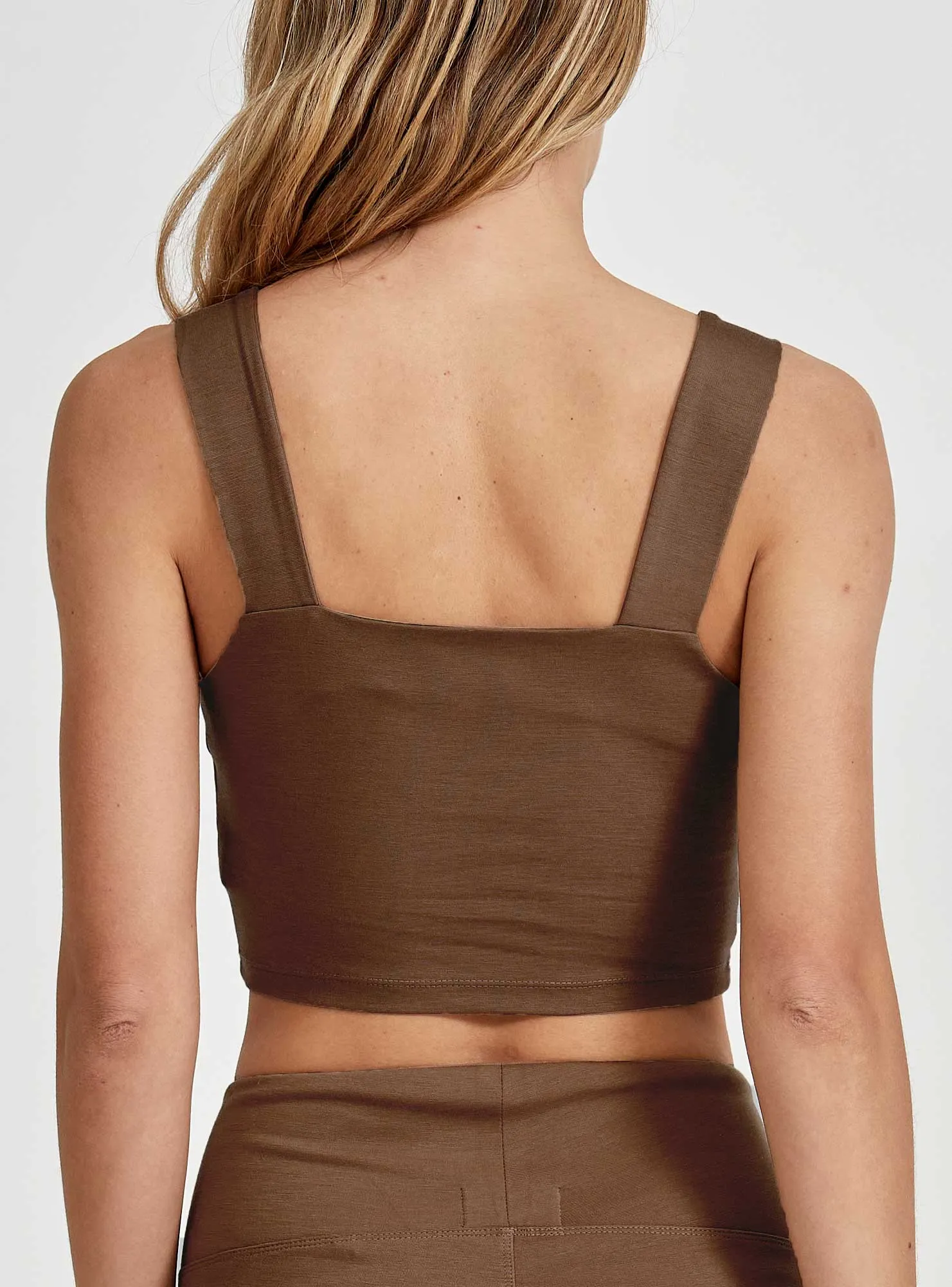 STRAPS TOP WITH SQUARE NECKLINE