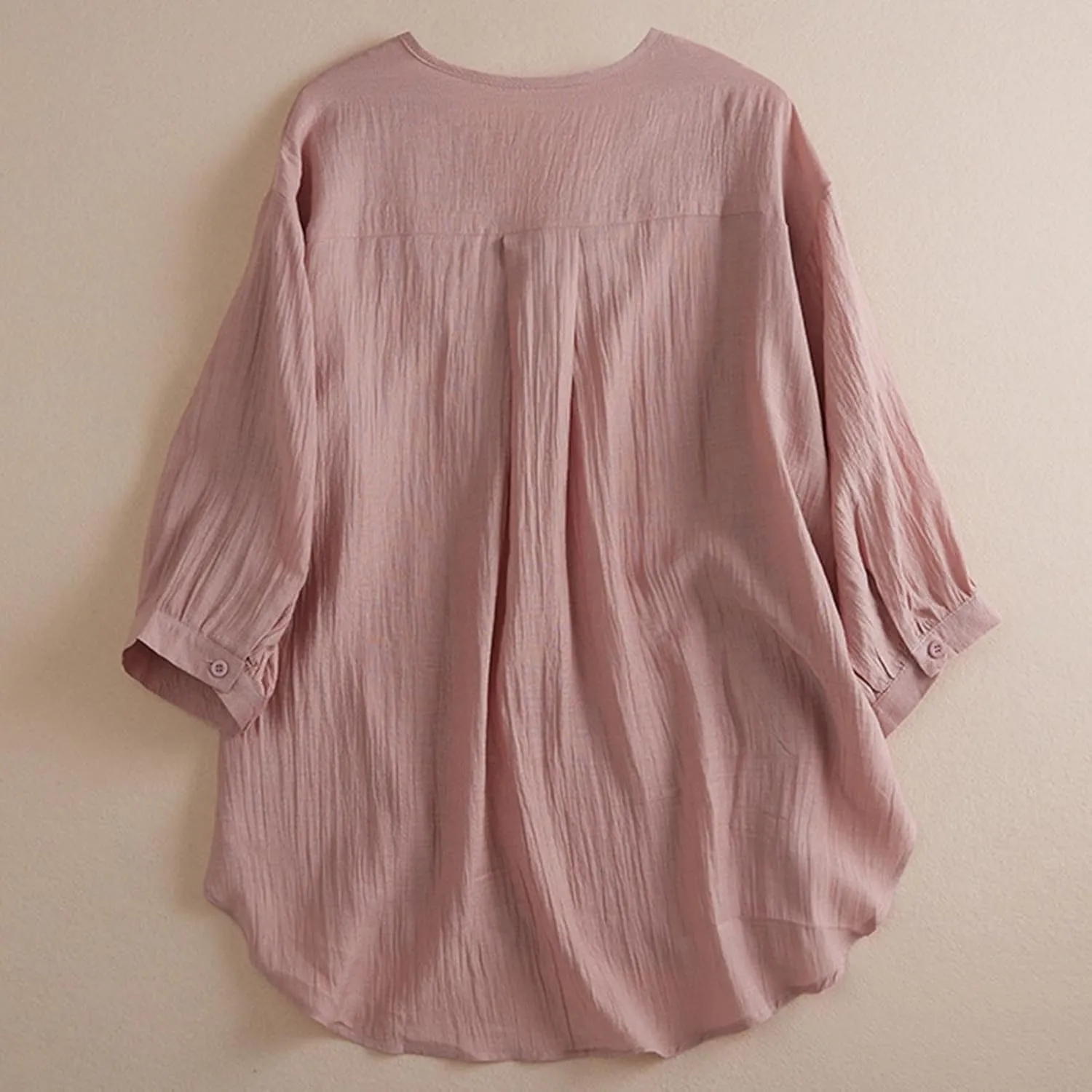 Women's Cotton Linen Embroidered Blouse Summer Floral Lace V-Neck Tunic Top Vintage Boho Short Sleeve Hi-Low Hem Shirts